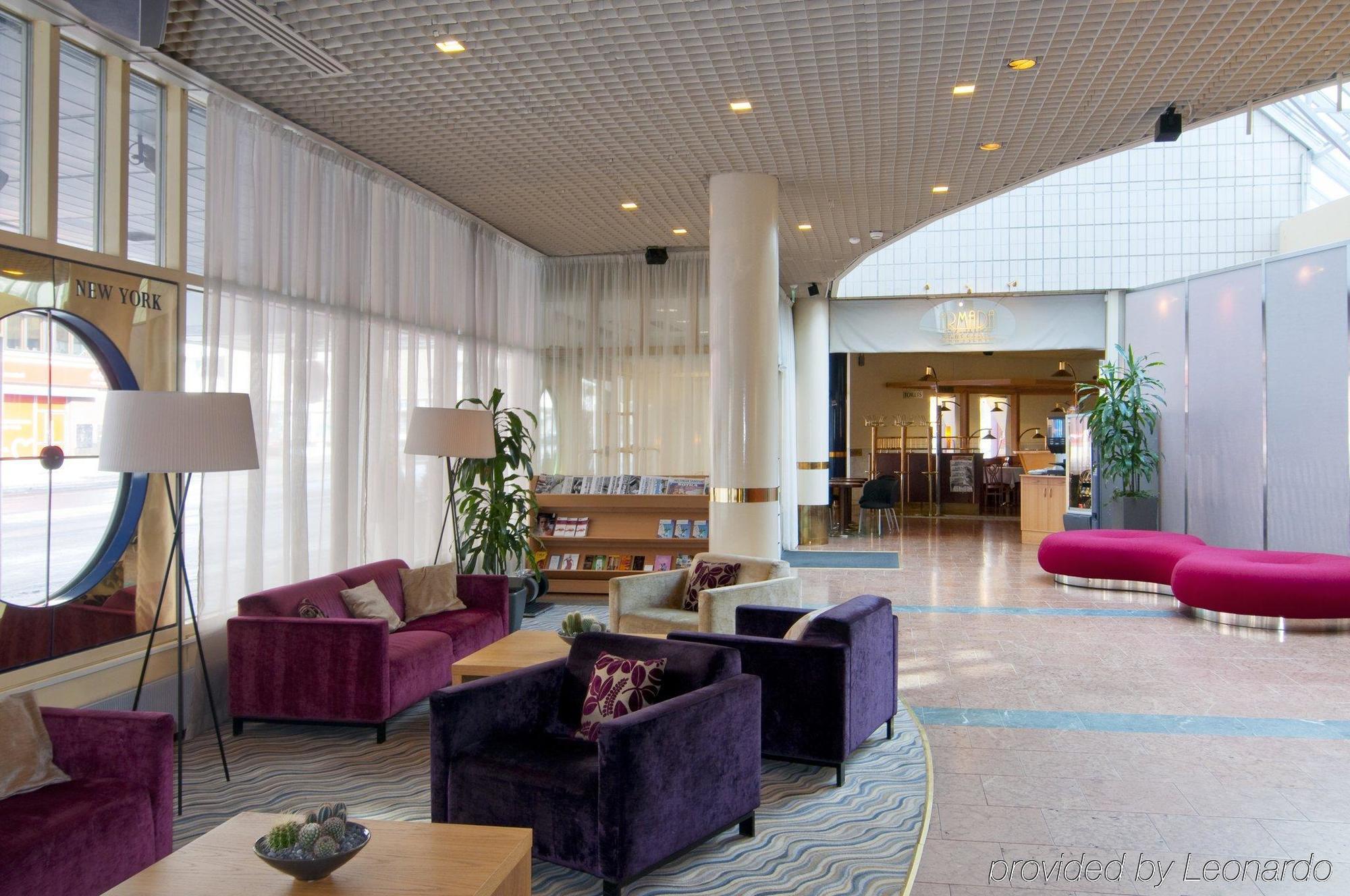 Holiday Inn Turku Beltér fotó